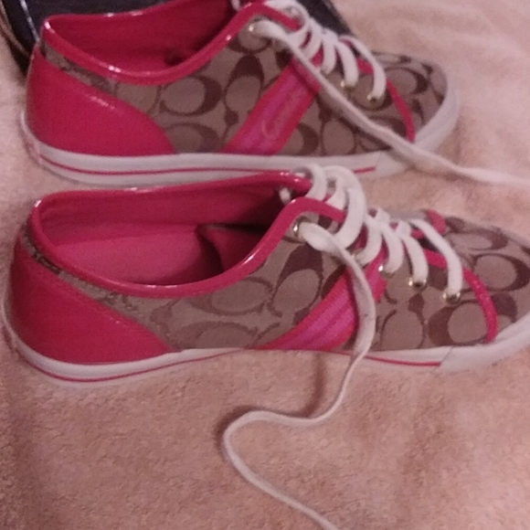 AUTHENTIC COACH SNEAKERS&PAD CASE - Picture 5 of 8